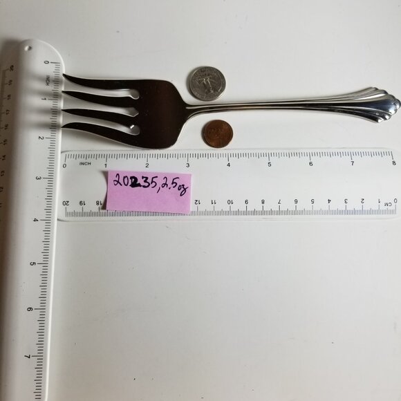 The Oneida Large Serving Stainless Steel Fork made in USA - Picture 4 of 4